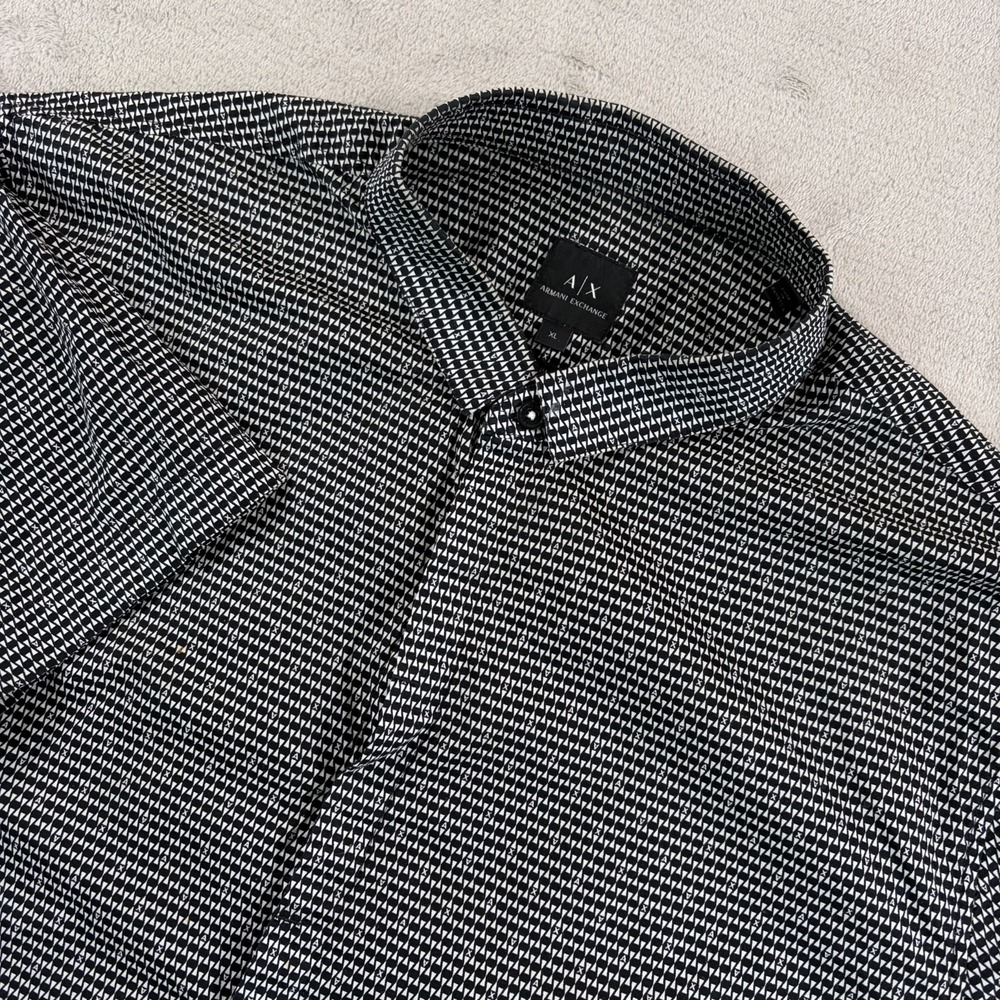 A|X Armani Exchange Geometric Hidden Button Shirt in Black White Men XL